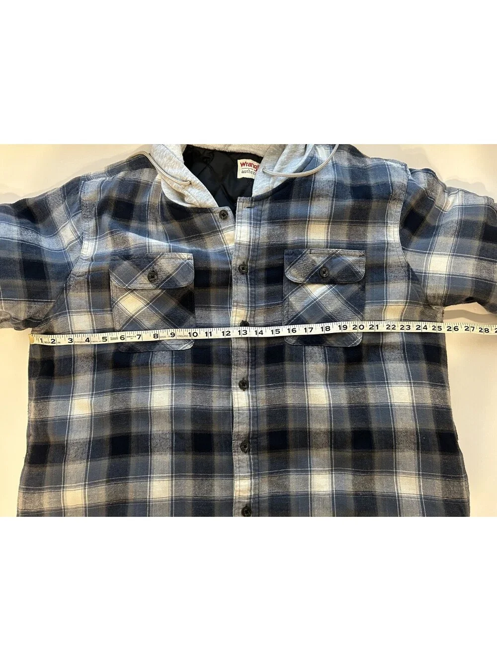 Wrangler Mens  Size XL Blue Plaid Long Sleeve Hooded Quilted Shackets Outdoorsy